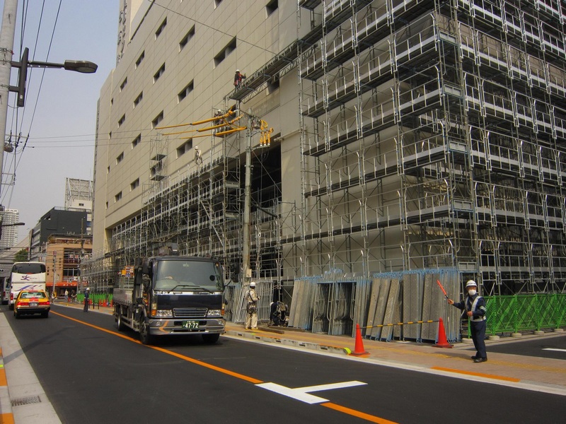 高安日本三年建筑工